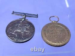 A set of two World war One medals awarded to GNR R L Maxey R, A