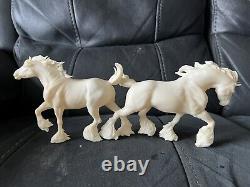Breyer resin Model Horse Shire Horse Pair Pull Mares Set Of Two- White Resin LB