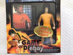 Bruce Lee 60th Anniversary Figure set Two GAME OF DEATH 2001 memorial night
