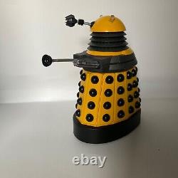 Dr Who Dalek paradigm models 5 piece set with two R/C/Talking. Unboxed. 5.5 inch
