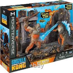 Godzilla vs Kong Movie 6 Inch Collectable Diorama Set with Two Articulated Actio