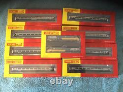 HORNBY TT Gauge b/g livery HST complete set TT3021M Power Cars, plus 8 trailers