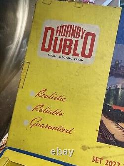 Hornby Dublo Set 2022 The Caledonian Passenger Set LMR (2 Rail) Box Damaged