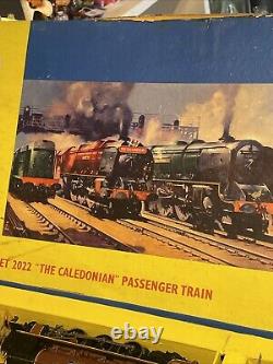 Hornby Dublo Set 2022 The Caledonian Passenger Set LMR (2 Rail) Box Damaged