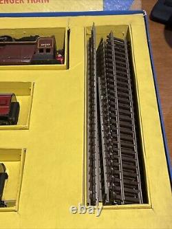 Hornby Dublo Set 2022 The Caledonian Passenger Set LMR (2 Rail) Box Damaged