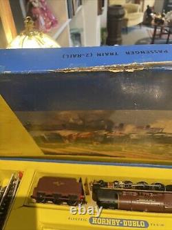 Hornby Dublo Set 2022 The Caledonian Passenger Set LMR (2 Rail) Box Damaged