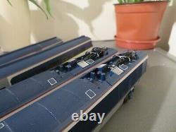 Hornby ex eurostar train set, drive car, dummy and and two centre coaches