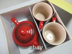 Le Creuset Tea Set Teapot & Two Mug Cup Set In Box Cherry Red New