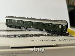 Minitrix 15875 DB Express coach Set