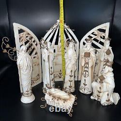 Nativity Set 10 Piece Including Two Candle Holders