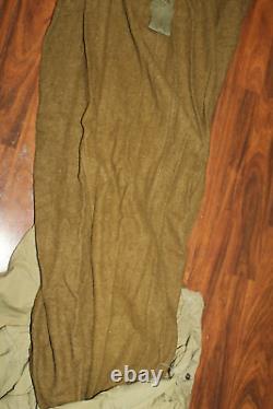 Original WW2 U. S. Army Soldiers Two-Piece OD Wool withCover Sleeping Bag Set 44' d