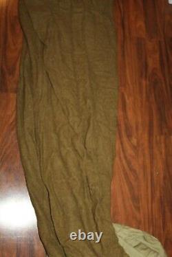 Original WW2 U. S. Army Soldiers Two-Piece OD Wool withCover Sleeping Bag Set 44' d