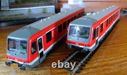 Roco 63013 HO gauge DB BR 628 two car DMU set in Red livery