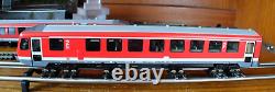 Roco 63013 HO gauge DB BR 628 two car DMU set in Red livery