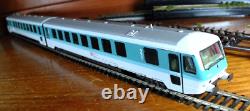 Roco 63015 HO gauge DB BR 628 two car DMU set in white and green livery