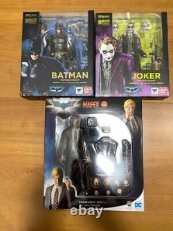 S. H. Figuarts Dark Knight and MAFEX Two-Face set Figure Bandai Batman Joker MAFEX