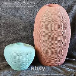 Set Of 2 Vintage 80s Chicago Flute Company Corrugated Vases