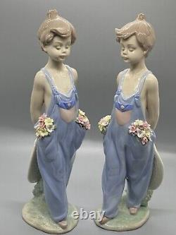 Set Of Two Lladro Pocket Full Of Wishes #7650 Figurines, Mint Condition