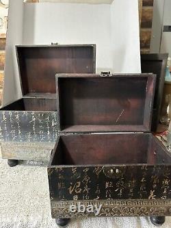 Set Of Two Vintage Hand Painted Wood Nesting Box Trunk Storage Chinese Oriental