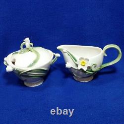 Two's Company Garden Party Narcissus Teapot With Sugar Bowl and Creamer Set HTF
