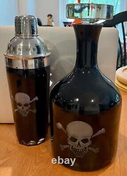 Twos Company Skull Bones Glass Decanter And Mixer Set