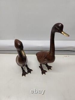 Vintage Pair of Two Geese Ducks Birds Set Cast Yellow Brass Metal Statues
