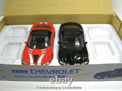 Welly Set Of Two 124 2002 Camaros, Black And Red Mint Condition In Orig Box