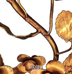 Appliques murales à deux bras en or vieilli avec des fleurs et des feuilles - Ensemble de deux