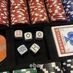 Aspinal de Londres Ensemble de Poker Complet de 15 dans un Étonnant Étui en Cuir Rouge Verrouillable