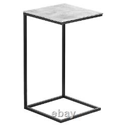 Collection Farrah Ensemble de deux tables de canapé en argent de Hill Interiors