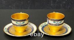 DEUX tasses et soucoupes demitasse peintes à la main signées Osbourne avec des marguerites anciennes de Pickard