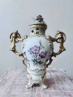 Ensemble Vintage de deux vases en céramique UCAGCO fabriqués au Japon avec couvercle