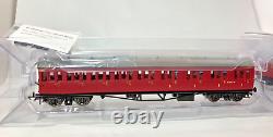 Ensemble de 4 voitures HORNBY BR COLLETT R4878A, R4879A, R4880A, R4881A. En boîte