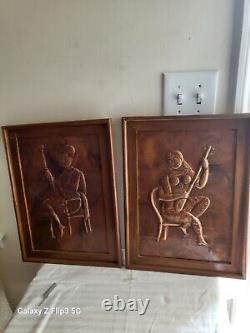 Ensemble de deux figurines murales en cuivre égyptiennes