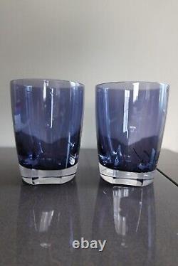 Ensemble de deux verres à whisky en cristal de la collection W de Waterford, couleur bleu ciel, au prix de détail de 175 $.