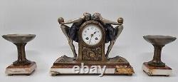 Ensemble de garniture de horloge Art Déco avec deux danseurs de balles par P. Sega