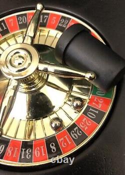 Ensemble de stockage de jeux de casino avec roulette, poker, black jack, craps et plus encore