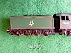 Ensemble de trains Hornby Railways TORNADO EXPRESS avec locomotive A1 et 3 voitures