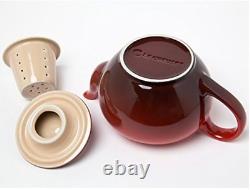 Ensemble théière et deux tasses Le Creuset dans une boîte rouge cerise neuve