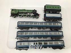 Ensembles de wagons et de tenders doubles de Hornby OO RR089 / R098Flying Scotsman Enterprises Coaches & Double Tender