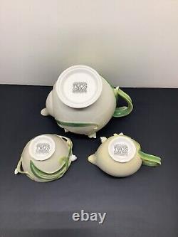 Fête au jardin de la compagnie de deux Narcissus Teapot avec couvercles à sucre et crémier NOS