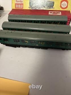 Hornby Dublo 2250/4150/4081 Classe 501 Suburban Emu avec voiture centrale ensemble de 3 voitures