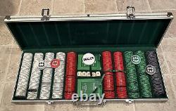 Poker Room.com. Ensemble de poker avec 500 jetons, jetons en céramique avec deux jeux de nouvelles cartes.