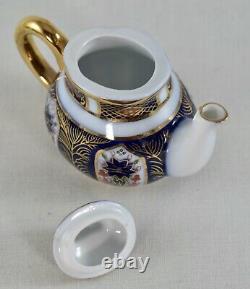 Porcelaine D'imari Tea De La Miniature De La Croissance Pour Deux Personnes