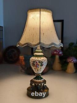 Vintage Porcelaine Capodimonte Italien Courtisans Boudoir Lampes Ensemble De Deux 2 Paires