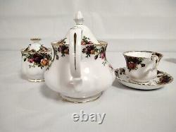 Vintage Royal Albert Old Country Roses Bone Chine Tea Set Pour Deux Personnes