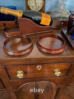 Virginia Metalcrafters Ahogany Williamsburg Wine Trays (ensemble De Deux) Rare